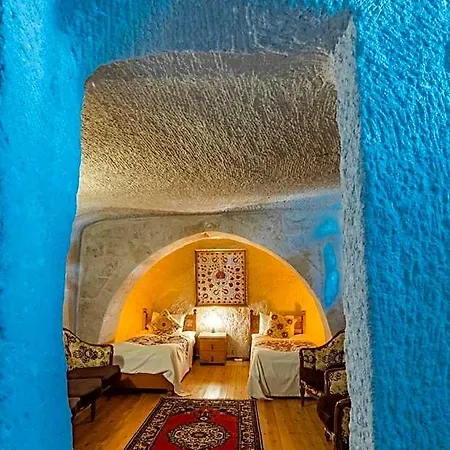 Amber Cave Hotel 3*